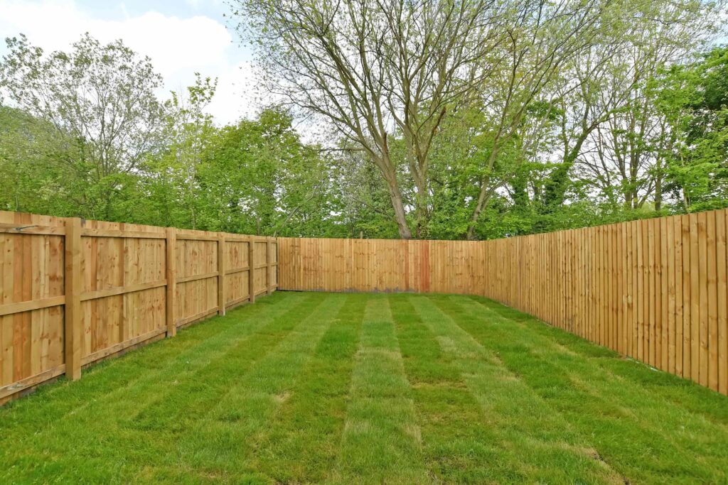 What Is the Best Facing Garden for Sun in the UK? - Sky-House Co
